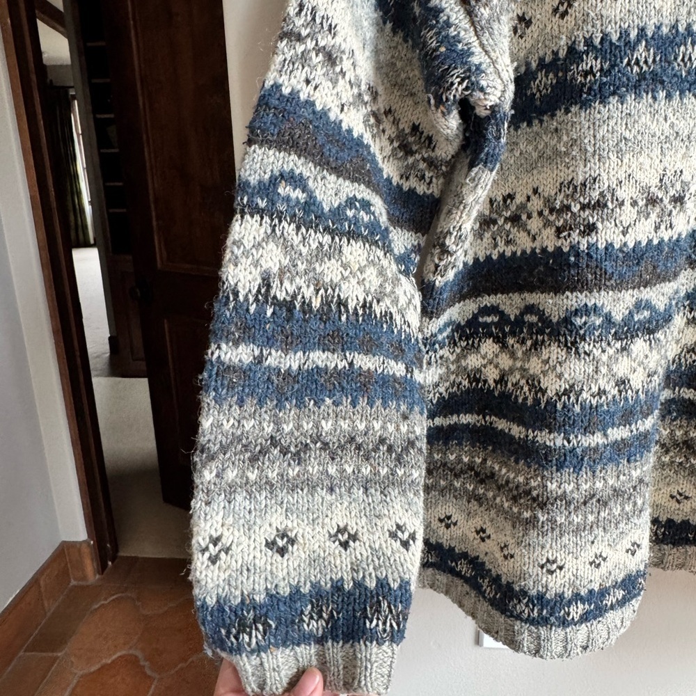 Vintage Nordic Fair Isle Chunky Wool Blend Cottagecore Sweater M Cabincore Cozy - Picture 2 of 5